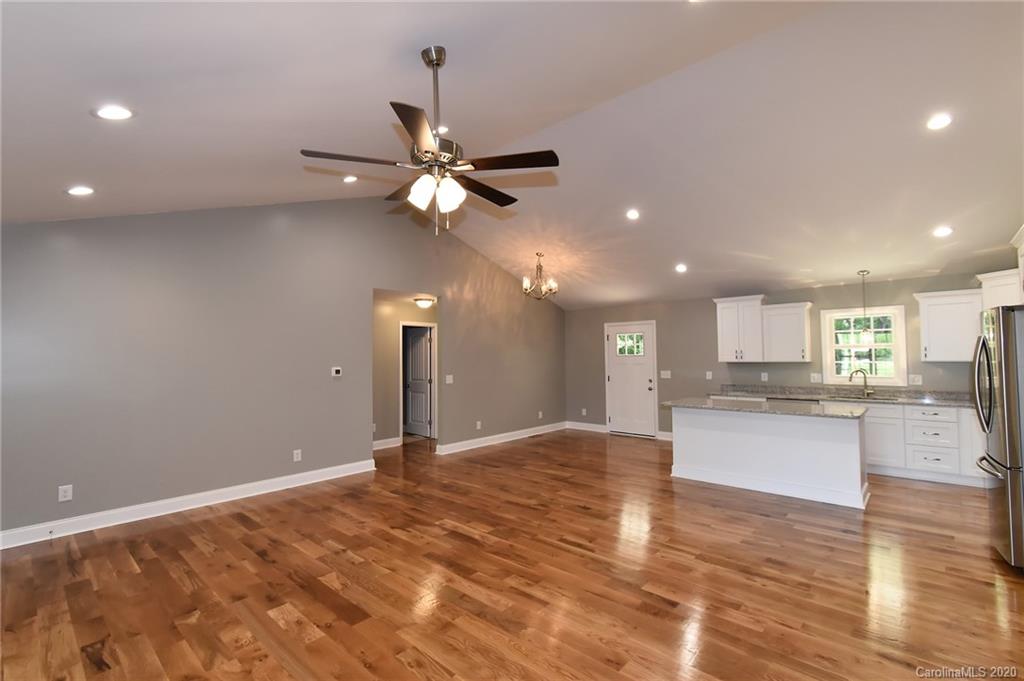 2638 Southside Road Lincolnton, NC 28092 - Photo 11 of 43 Gallery Image 11