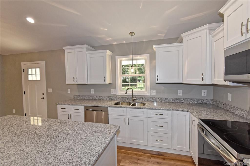 2638 Southside Road Lincolnton, NC 28092 - Photo 8 of 43 Gallery Image 8