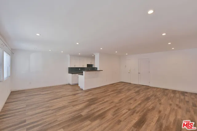 $5,150 | 136 South Palm Drive, Unit 102, Beverly Hills, CA 90212