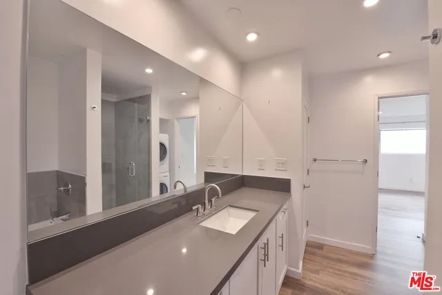 $5,150 | 136 South Palm Drive, Unit 102, Beverly Hills, CA 90212