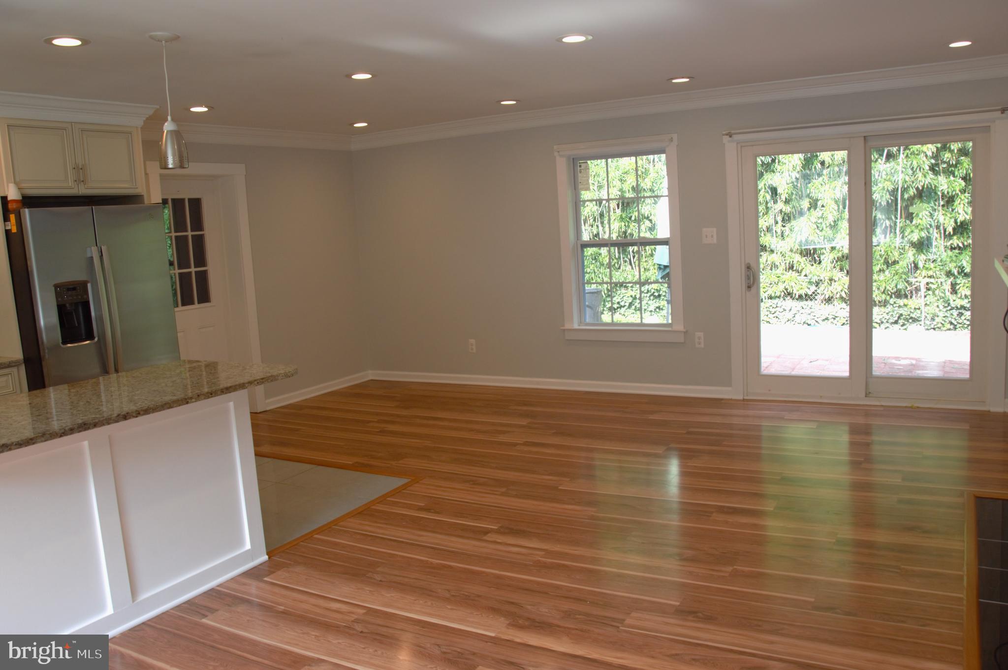 7635 Dunston Street Springfield, VA 22151 - Photo 7 of 24 Dining