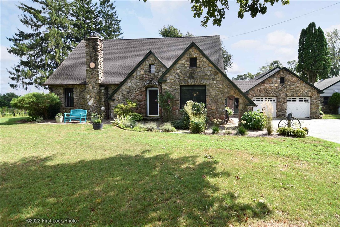 86 Peep Toad Road Scituate, RI 02857 - Photo 2 of 50