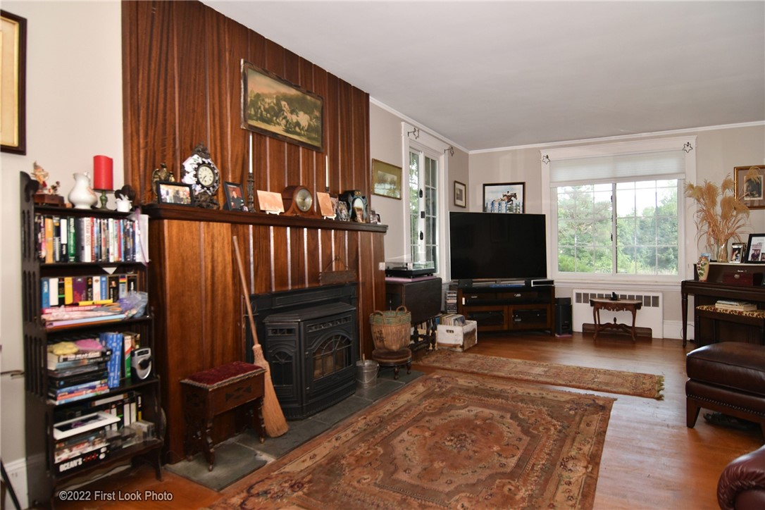 86 Peep Toad Road Scituate, RI 02857 - Photo 6 of 50