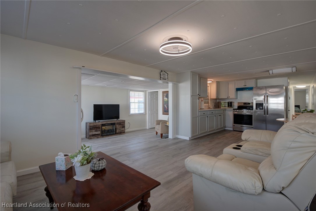 8065 Von Maxcy Road Sebring, FL 33870 - Photo 8 of 37 Everything like new!