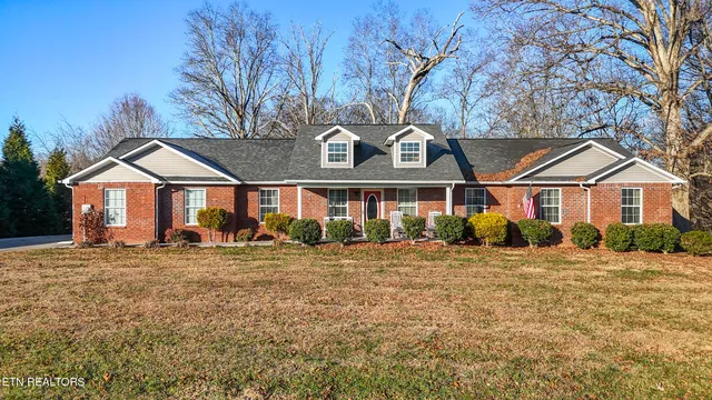 $374,900 | 2021 Lindsey Lane, Jefferson City, TN 37760