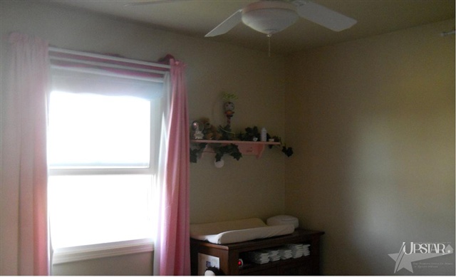 6285 West Maple Grove Road Huntington, IN 46750 - Photo 17 of 28 Gallery Image 17