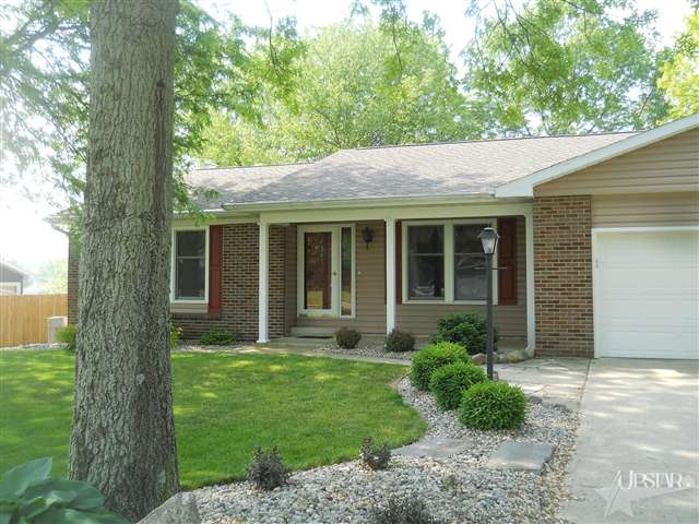 6285 West Maple Grove Road Huntington, IN 46750 - Photo 3 of 28 Gallery Image 3