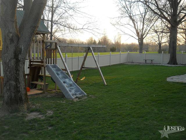 6285 West Maple Grove Road Huntington, IN 46750 - Photo 25 of 28 Gallery Image 25