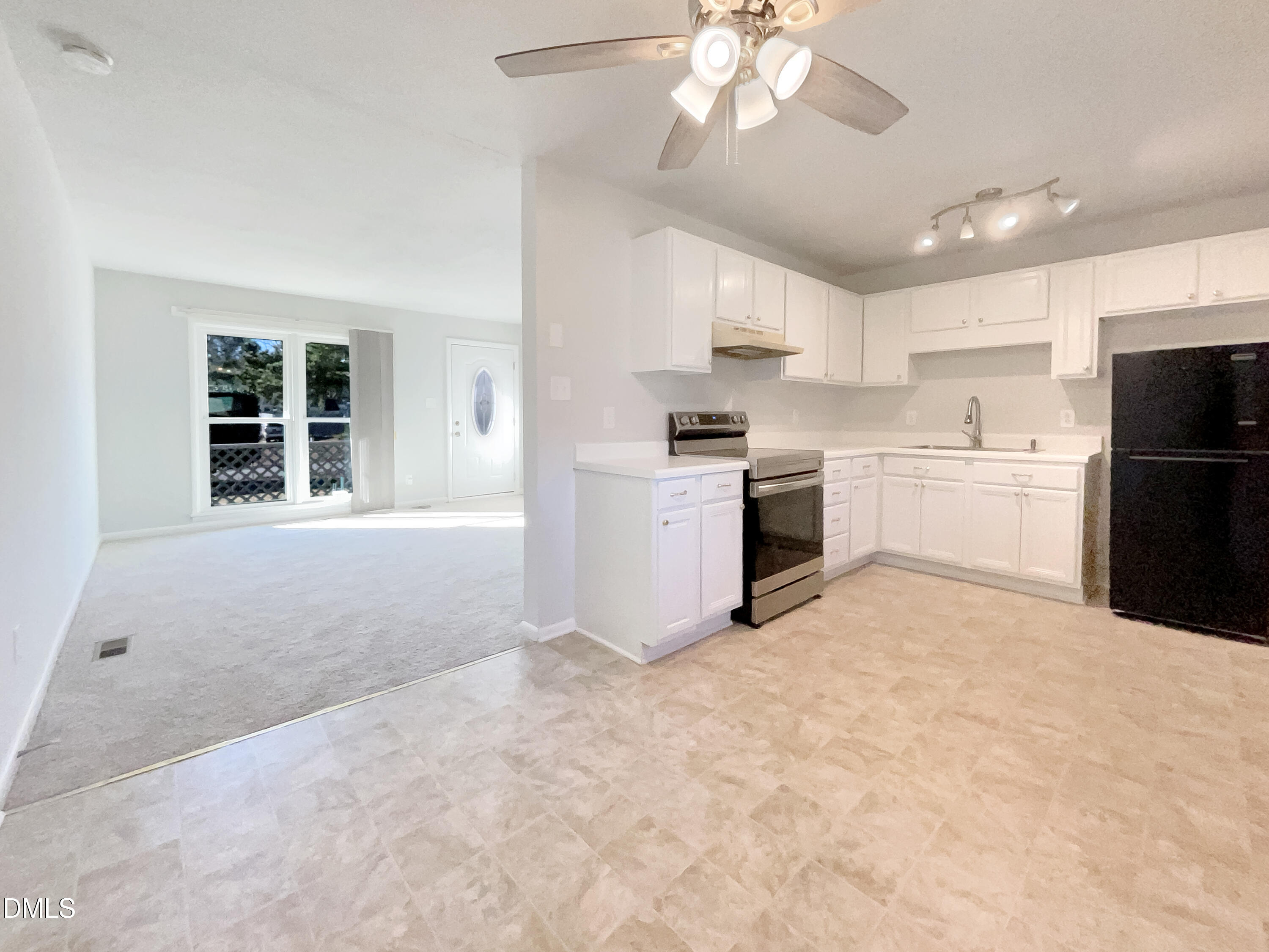 154 Rosebud Street Spring Lake, NC 28390 - Photo 7 of 16 listing_6