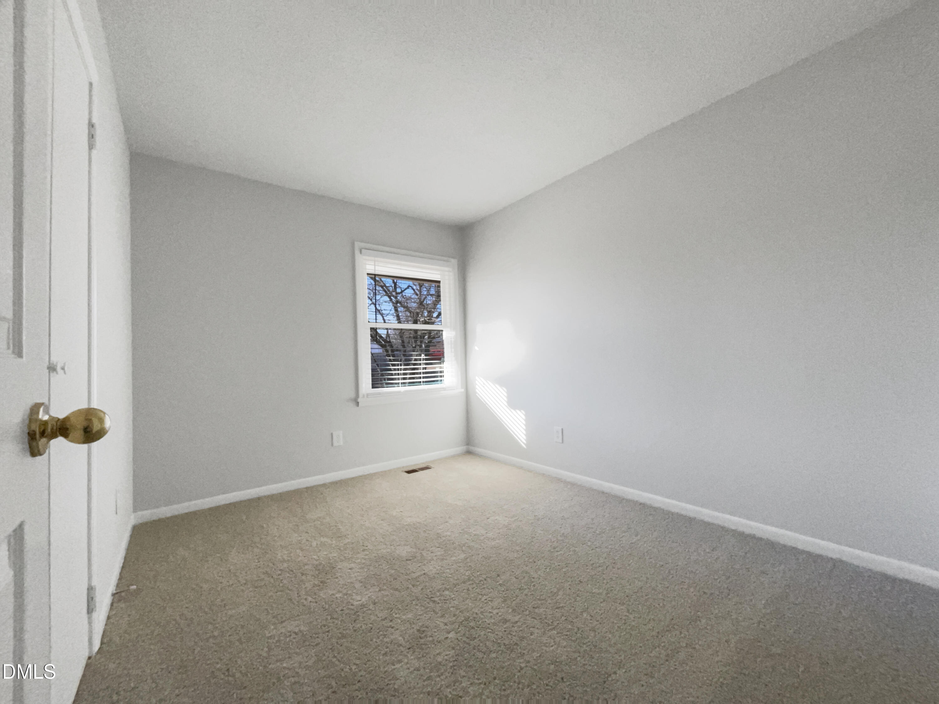 154 Rosebud Street Spring Lake, NC 28390 - Photo 9 of 16 listing_8