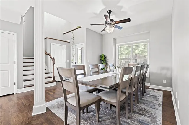 $550,000 | 514 Northeast Viewpark Drive, Lee's Summit, MO 64086