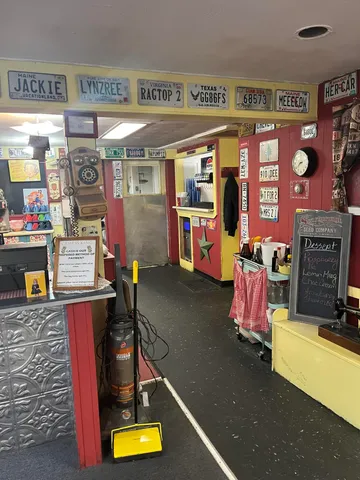 $499,000 | 224 Skowhegan Road, Fairfield, ME 04937