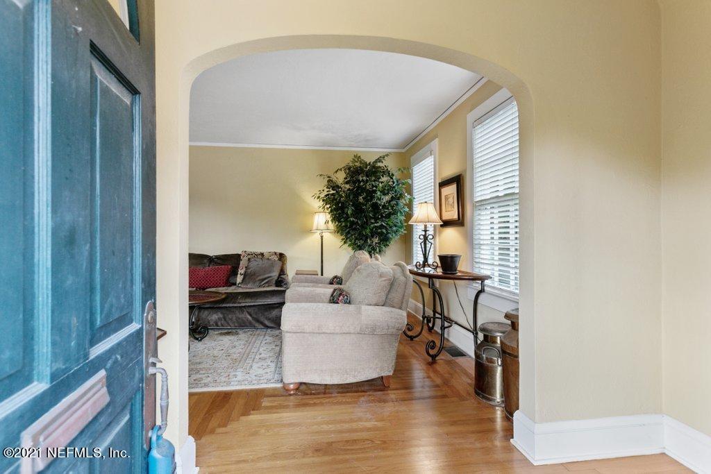 1631 Lorimier Road Jacksonville, FL 32207 - Photo 6 of 43 1631 Lorimier (7).jpg-SMALL