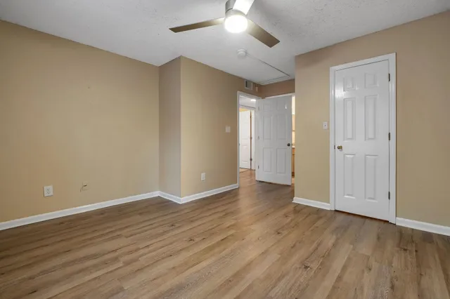 $1,300 | 1100 Greentree Court, Unit C, Tallahassee, FL 32304
