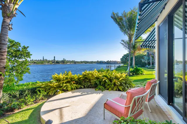 $19,500,000 | 1520 Paslay Place, Manalapan, FL 33462
