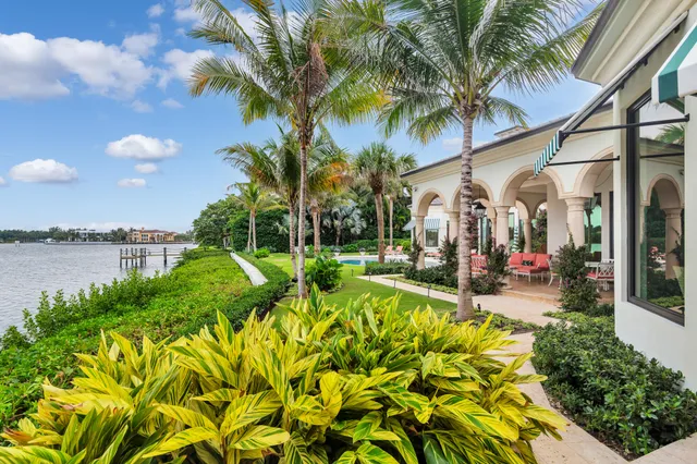$19,500,000 | 1520 Paslay Place, Manalapan, FL 33462