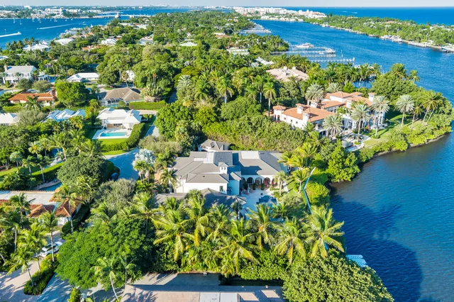 $19,500,000 | 1520 Paslay Place, Manalapan, FL 33462