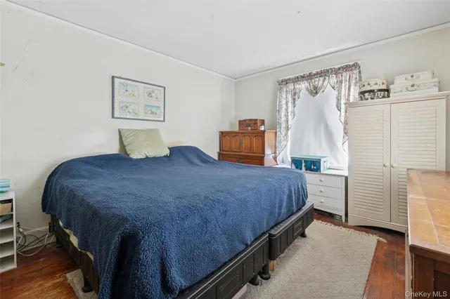 $529,990 | 73 Redmond Avenue, Bay Shore, NY 11706