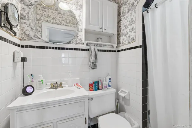 $529,990 | 73 Redmond Avenue, Bay Shore, NY 11706