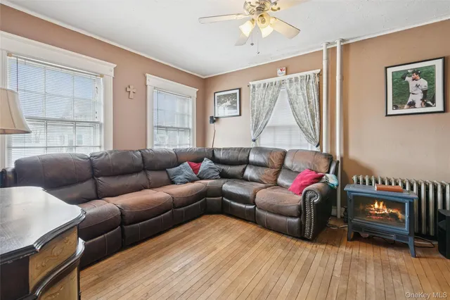 $529,990 | 73 Redmond Avenue, Bay Shore, NY 11706