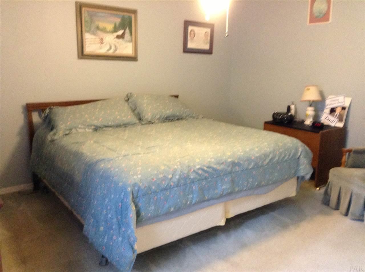 7966 Templeton Road Pensacola, FL 32506 - Photo 13 of 26 Gallery Image 13