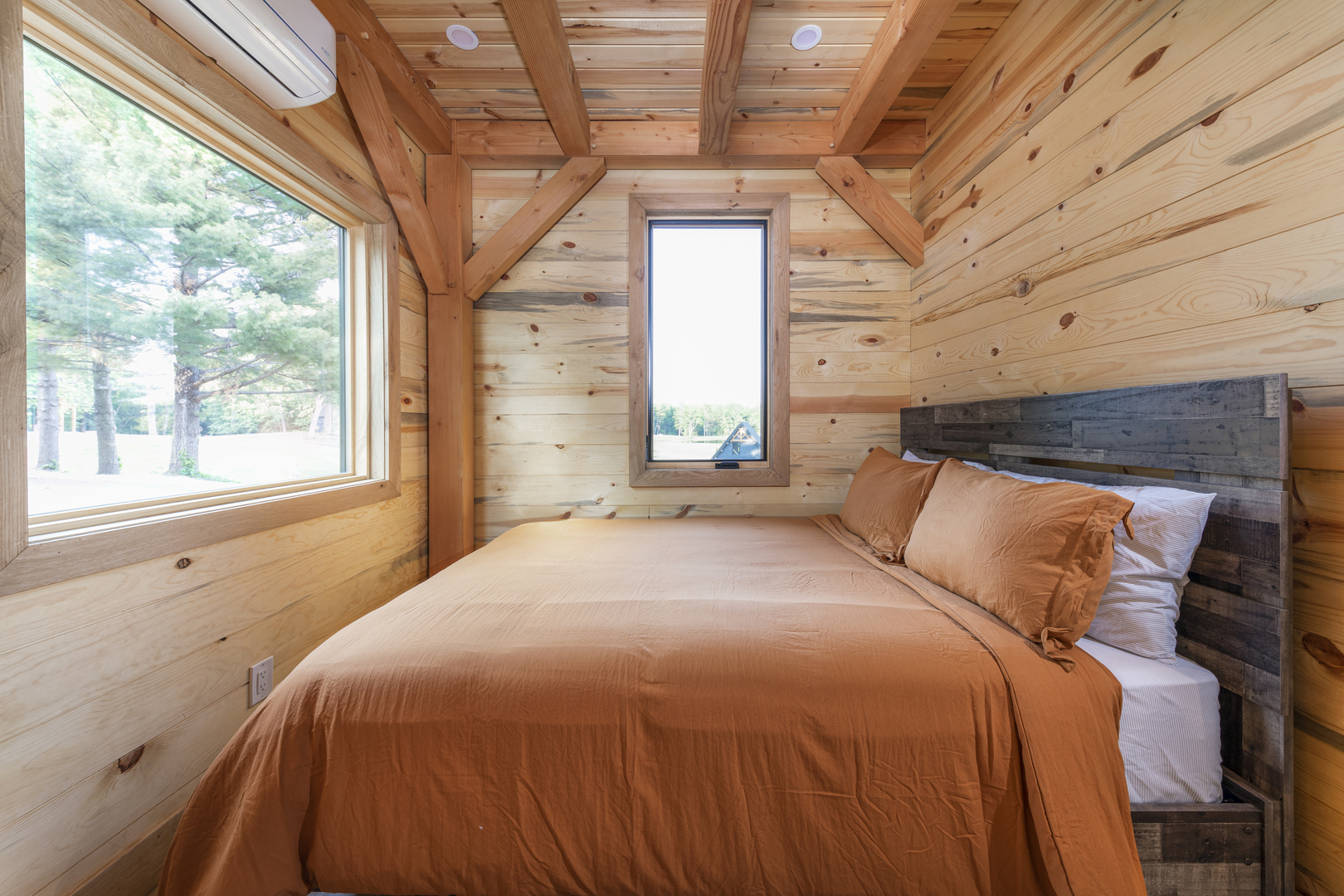 1667 Sherwood Camp Road Dahinda, IL 61428 - Photo 11 of 26