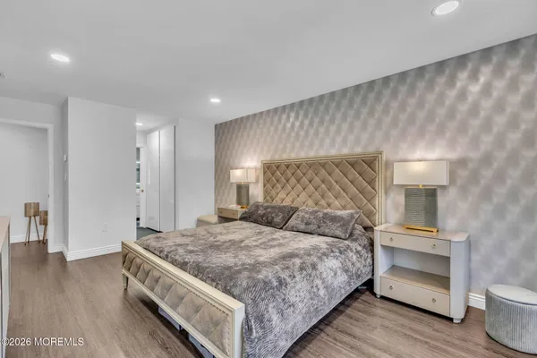 $819,999 | 108 Murray Hill Terrace, Marlboro, NJ 07746