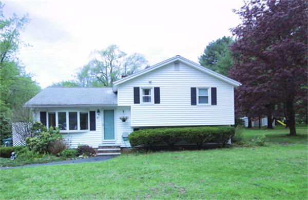 81 Wyman Road Billerica, MA 01821 - Photo 3 of 18 Gallery Image 3
