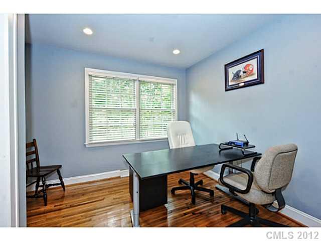3901 Rhodes Avenue Charlotte, NC 28210 - Photo 13 of 16 Gallery Image 13