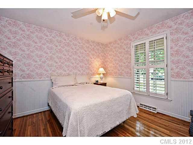 3901 Rhodes Avenue Charlotte, NC 28210 - Photo 10 of 16 Gallery Image 10