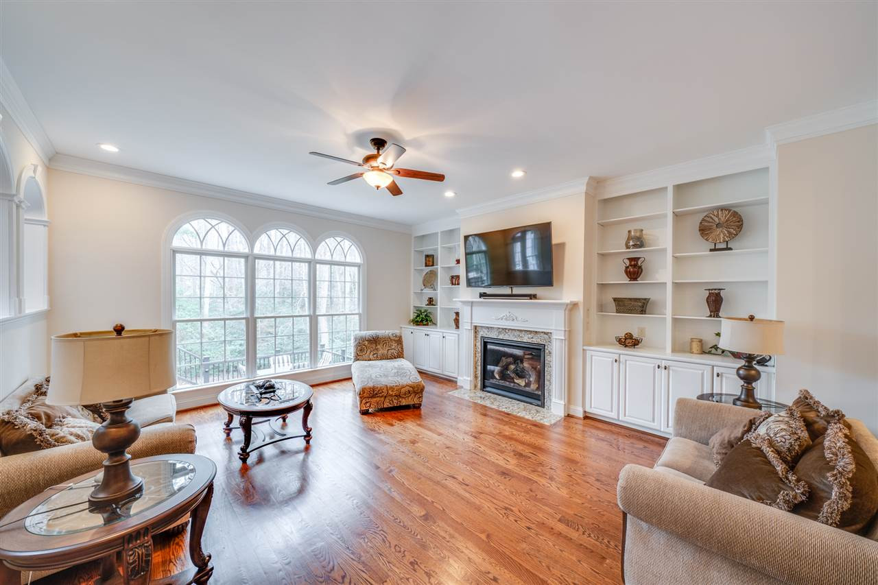 7008 Potomac Court Raleigh, NC 27613 - Photo 12 of 30 Natural light