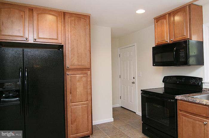3604 Lineboro Road Manchester, MD 21102 - Photo 5 of 20 Kitchen