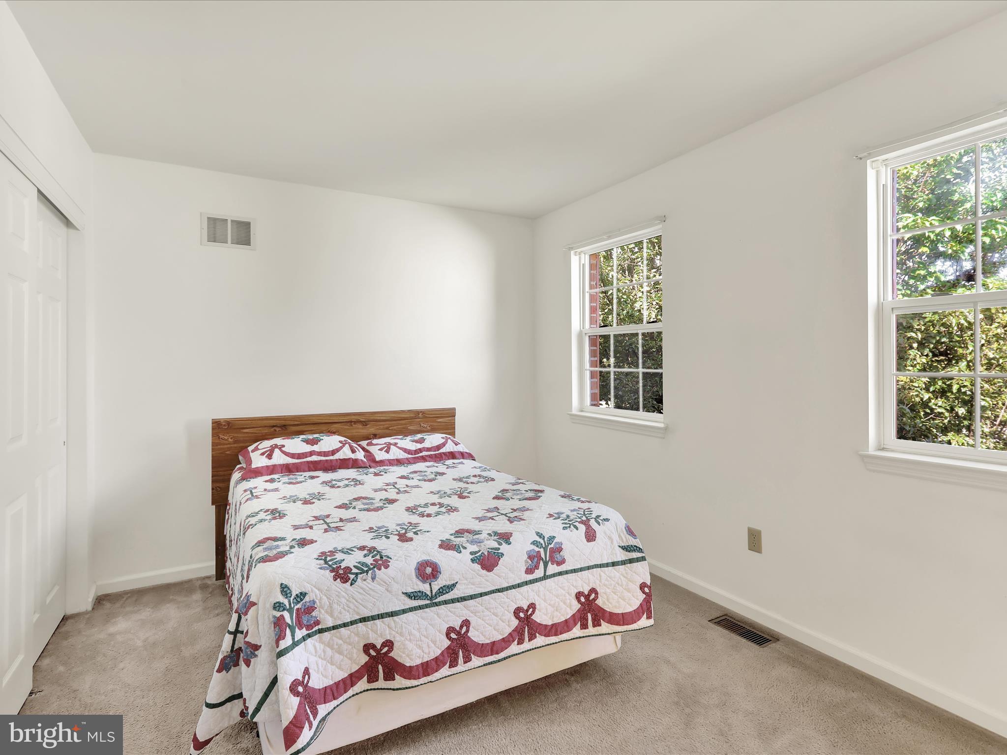 5 Becket Court Reading, PA 19607 - Photo 18 of 25 2nd bedroom