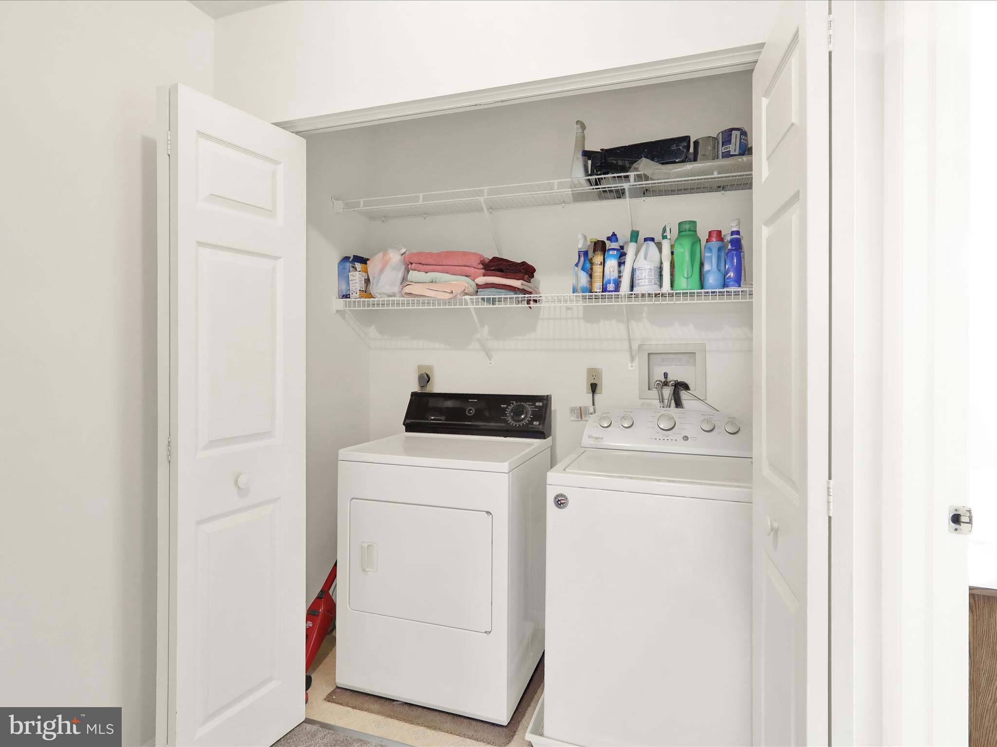 5 Becket Court Reading, PA 19607 - Photo 21 of 25 laundry located on 2nd floor