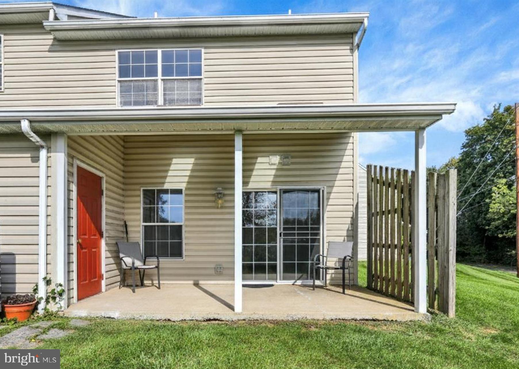5 Becket Court Reading, PA 19607 - Photo 5 of 25 private patio with skylights
