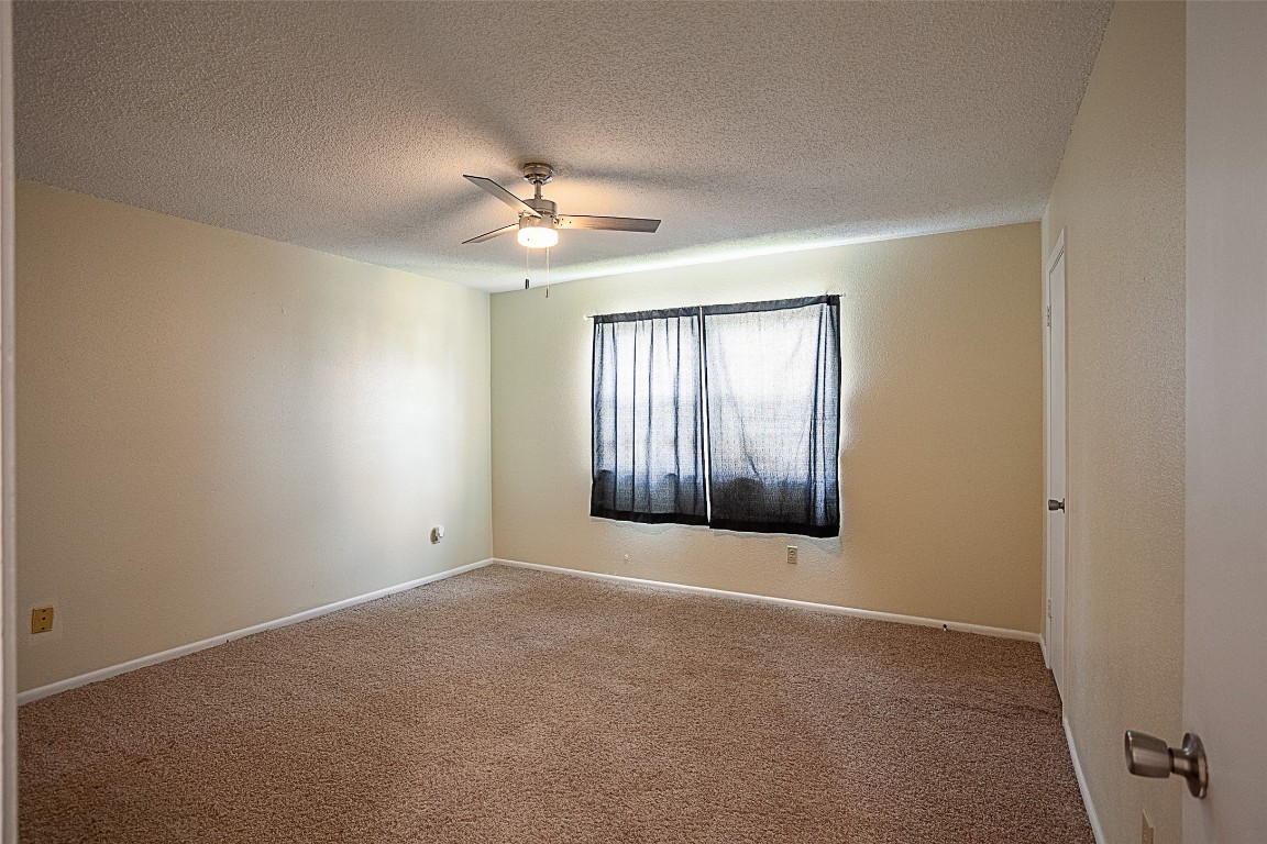 4150 Crow Road, Unit 10 Beaumont, TX 77706 - Photo 12 of 22