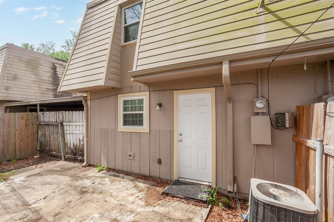 4150 Crow Road, Unit 10 Beaumont, TX 77706 - Photo 20 of 22