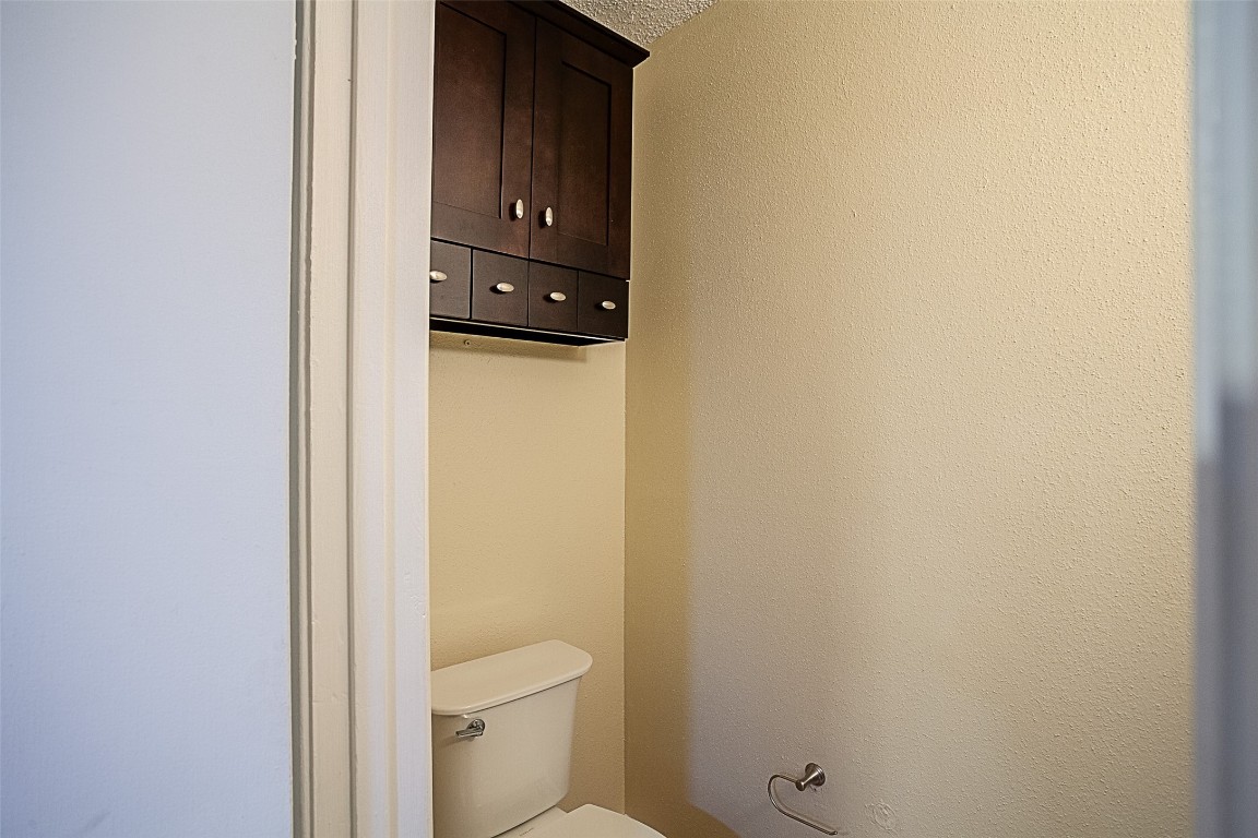 4150 Crow Road, Unit 10 Beaumont, TX 77706 - Photo 8 of 22