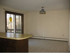 32 Old Derry Road Londonderry, NH 03038 - Photo 5 of 8