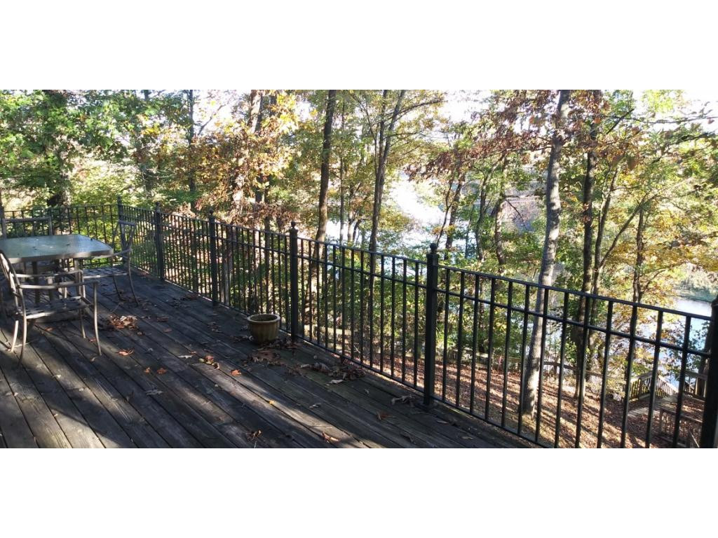 383 Lakeshore Road Bluff City, TN 37618 - Photo 6 of 31 Photo 6