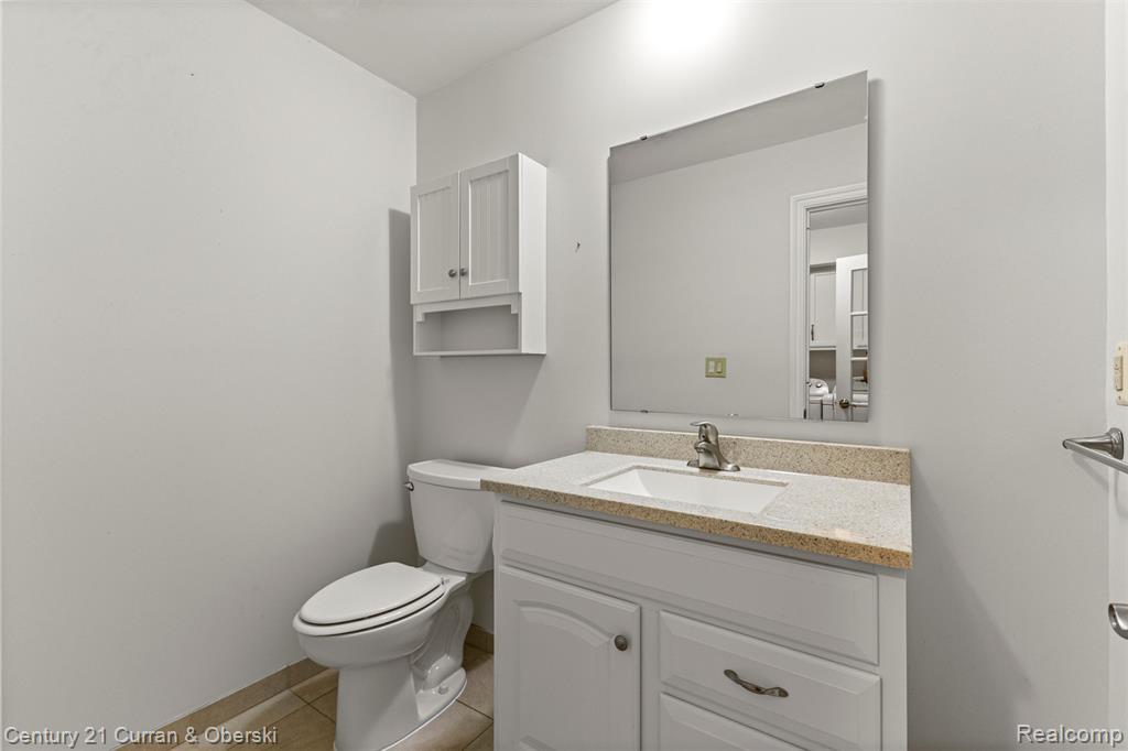 1511 Gracedale Drive Rochester Hills, MI 48309 - Photo 14 of 31