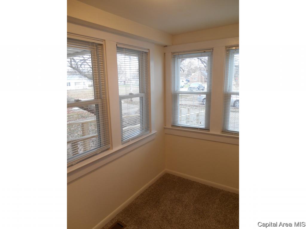 2329 East Reservoir Street Springfield, IL 62702 - Photo 21 of 27 Gallery Image 21