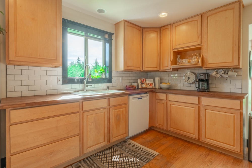 7723 Fredrickson Road Sedro-Woolley, WA 98284 - Photo 10 of 40 Gallery Image 10