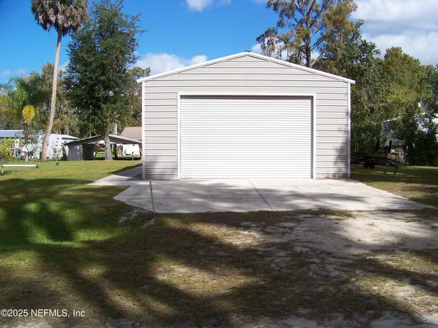 $449,900 | 118 Hick's Avenue, Crescent City, FL 32112