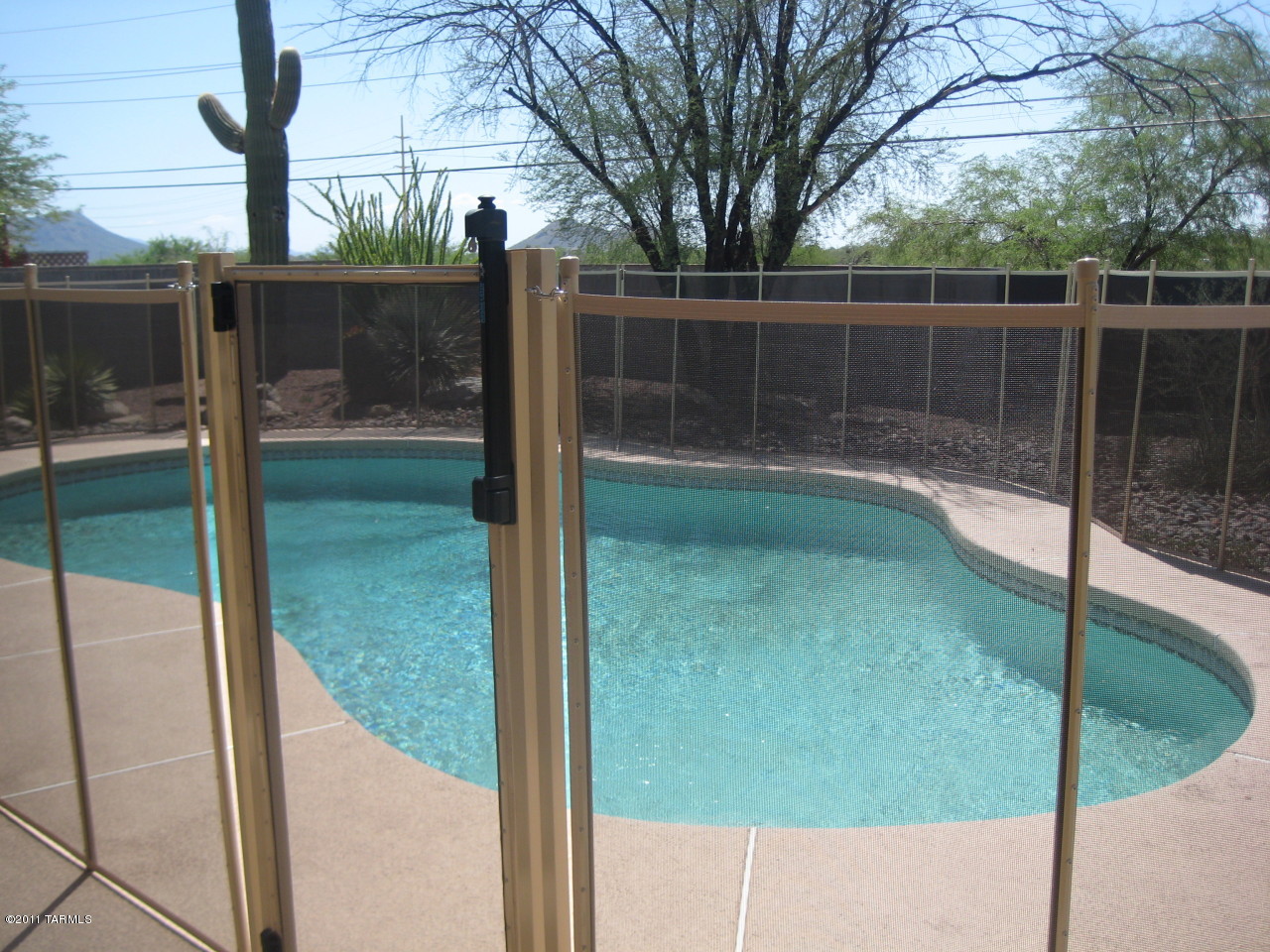 5940 South Springbrook Drive Tucson, AZ 85746 - Photo 2 of 10