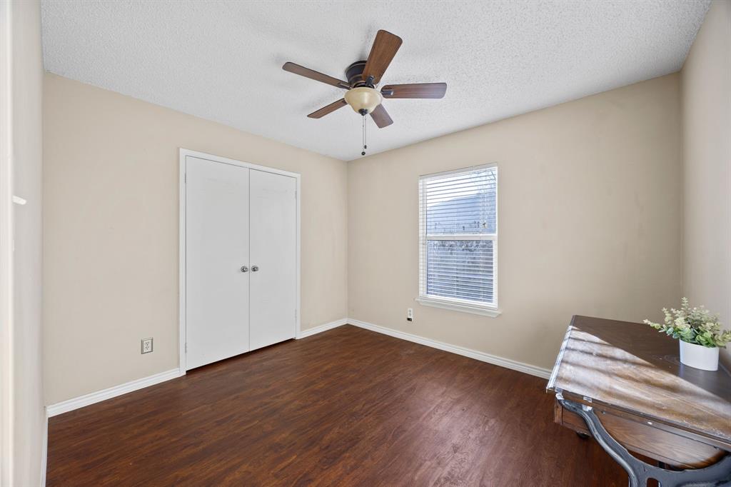 7933 Waterside Trail Fort Worth, TX 76137 - Photo 28 of 35