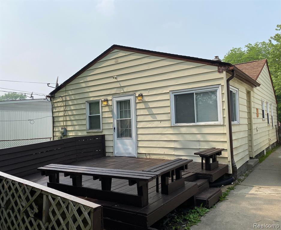 8302 Toepfer Road Warren, MI 48089 - Photo 17 of 17