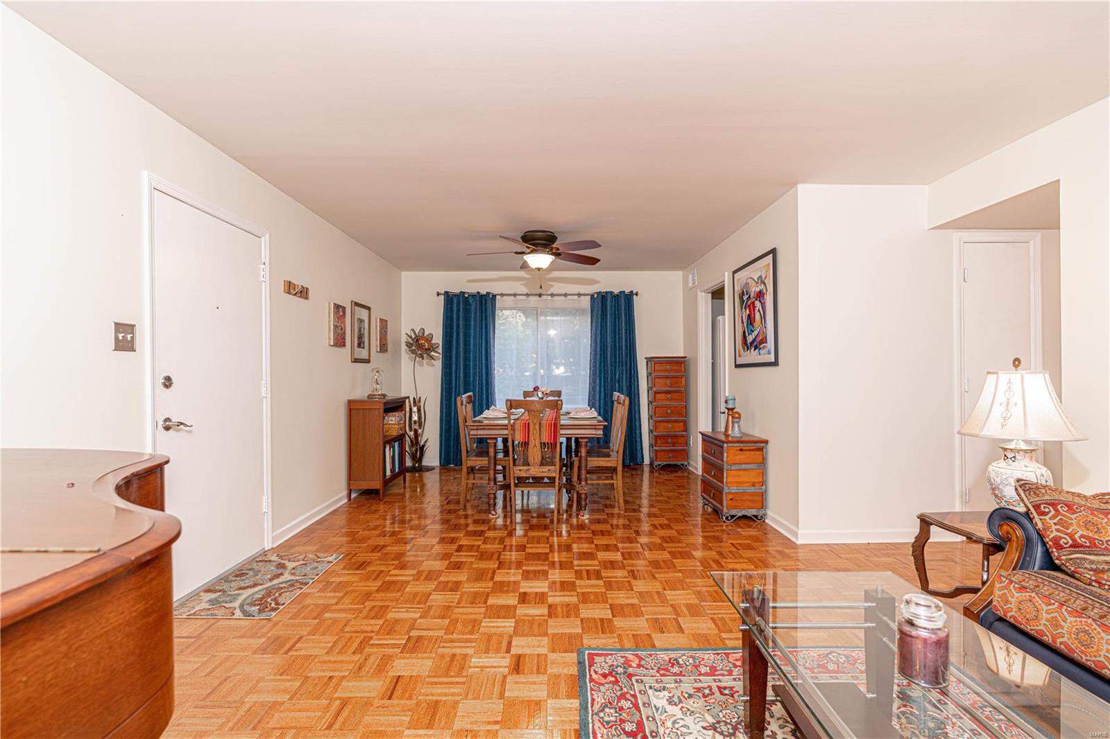 13453 Coliseum Drive, Unit E Chesterfield, MO 63017 - Photo 4 of 19