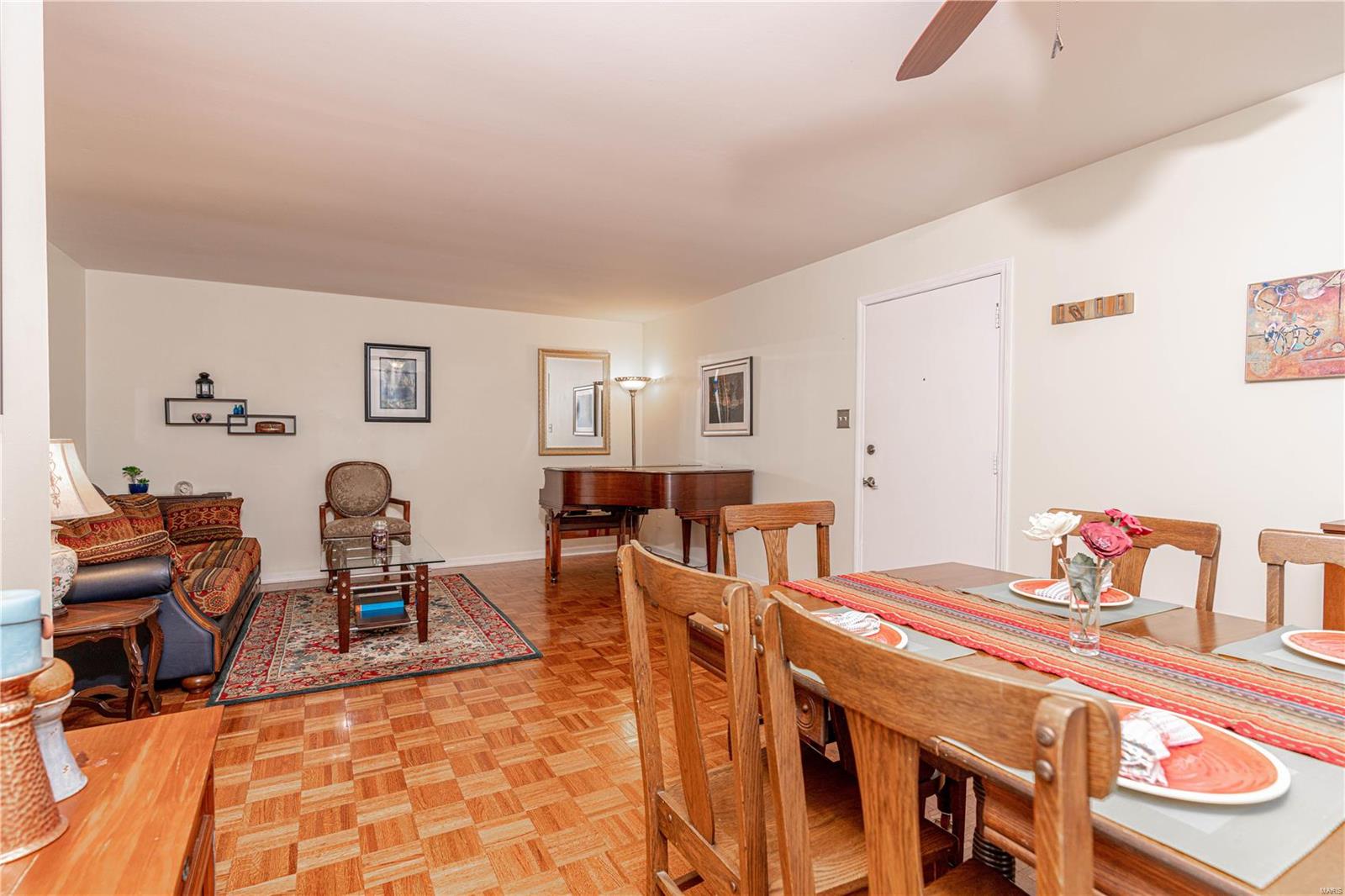 13453 Coliseum Drive, Unit E Chesterfield, MO 63017 - Photo 6 of 19