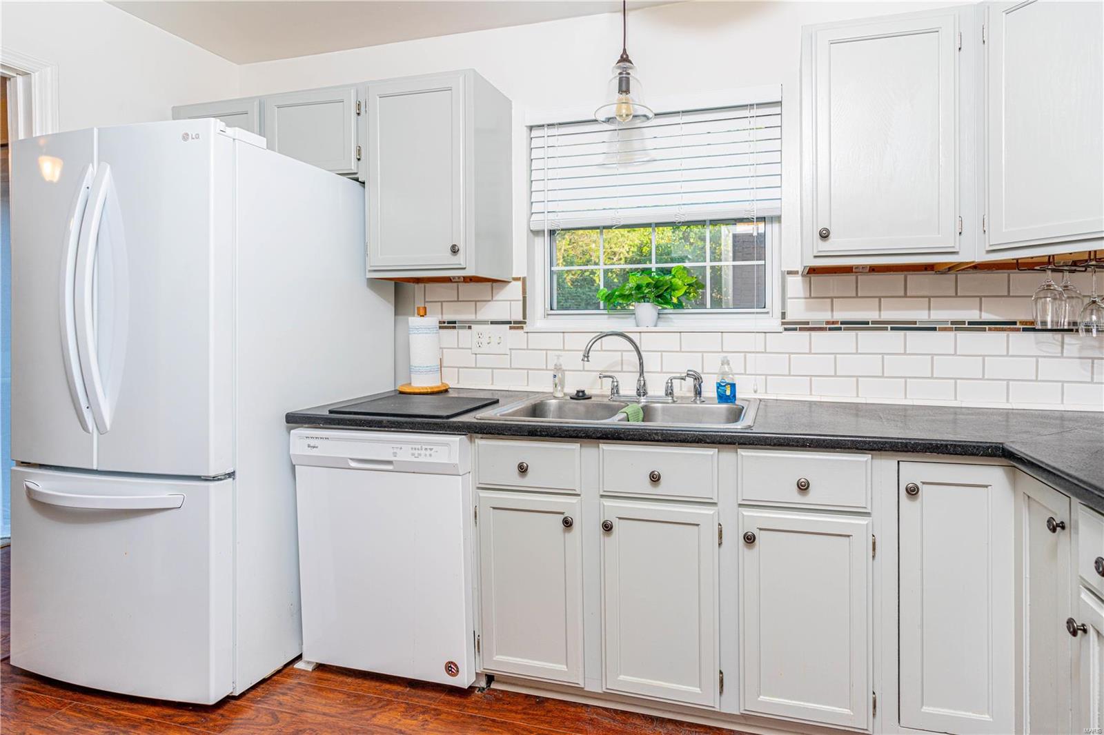 13453 Coliseum Drive, Unit E Chesterfield, MO 63017 - Photo 8 of 19